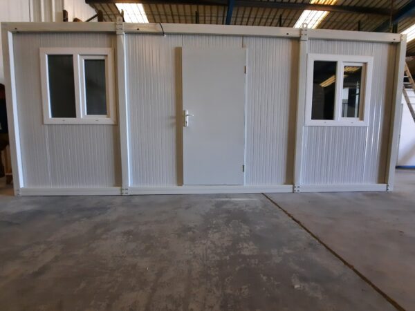 Bungalow L7m x L3m VENDU EN KIT